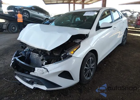 2022 Kia Forte Lxs из США, поврежденный, VIN 3KPF24AD1NE482019